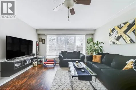 228 Holborn Drive Kitchener ON N2A 2E8