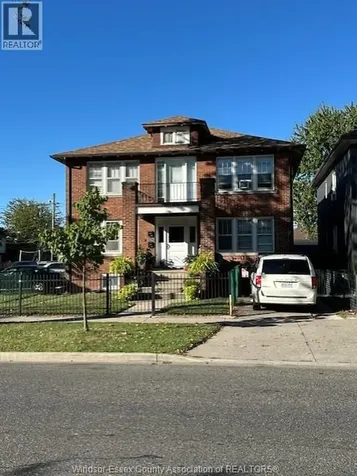 1179 Howard Avenue Windsor ON N9A 1S6
