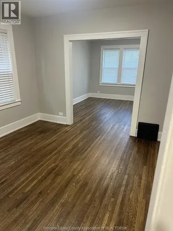 1179 Howard Avenue Windsor ON N9A 1S6