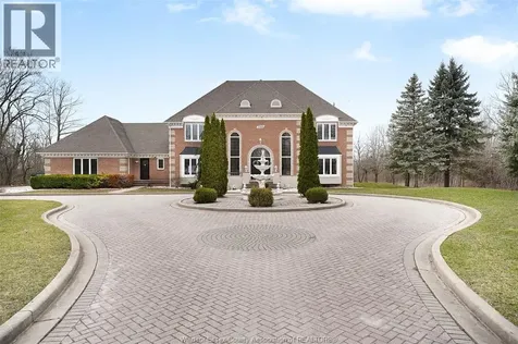 7566 Howard Avenue Amherstburg ON N0R 1J0