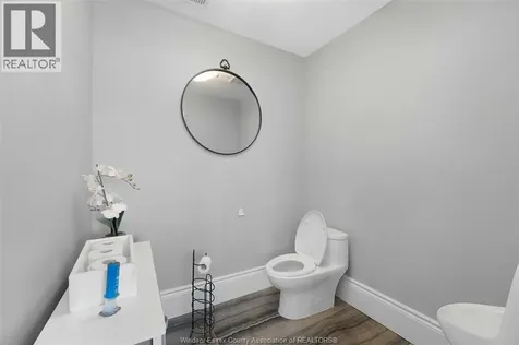 7566 Howard Avenue Amherstburg ON N0R 1J0