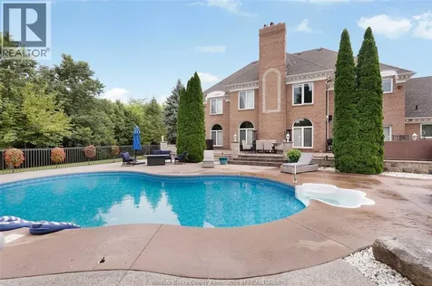 7566 Howard Avenue Amherstburg ON N0R 1J0