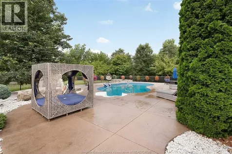 7566 Howard Avenue Amherstburg ON N0R 1J0