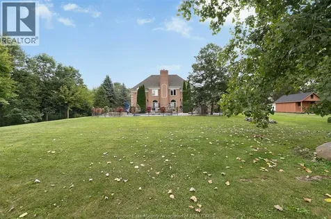 7566 Howard Avenue Amherstburg ON N0R 1J0