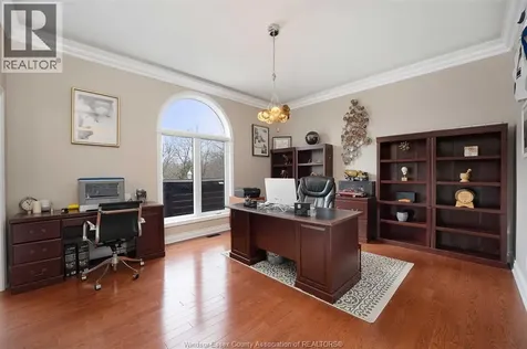 7566 Howard Avenue Amherstburg ON N0R 1J0