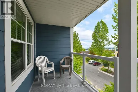 15 30th Street North Wasaga Beach ON L9Z 2C8