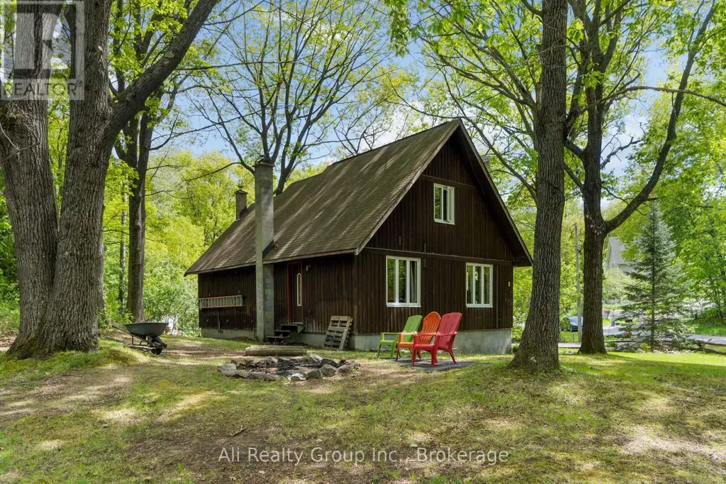 190 Woods Road Ottawa ON K0A 3M0