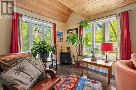 190 Woods Road Ottawa ON K0A 3M0