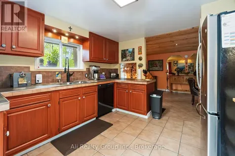 190 Woods Road Ottawa ON K0A 3M0