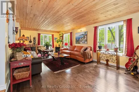 190 Woods Road Ottawa ON K0A 3M0