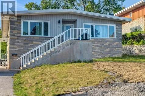 269 Michel Circle Ottawa ON K1L 7P4