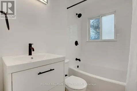 269 Michel Circle Ottawa ON K1L 7P4