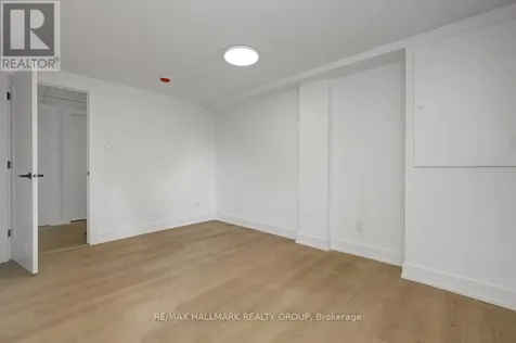 269 Michel Circle Ottawa ON K1L 7P4