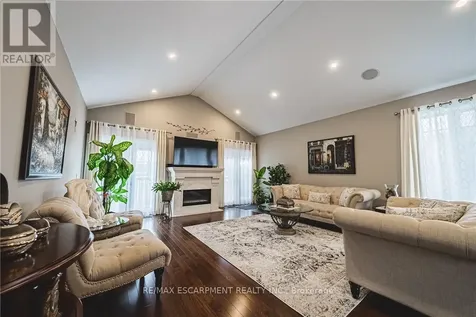 137 Pinehill Drive Hamilton ON L0R 1P0