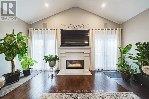 137 Pinehill Drive Hamilton ON L0R 1P0
