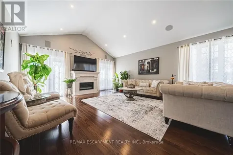 137 Pinehill Drive Hamilton ON L0R 1P0