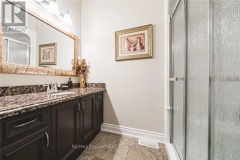 137 Pinehill Drive Hamilton ON L0R 1P0