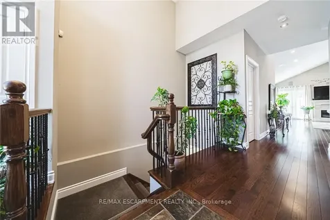 137 Pinehill Drive Hamilton ON L0R 1P0