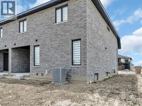 664 Linden Lakeshore ON N0R 1A0