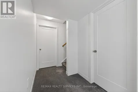 95 Queensbrook Crescent Cambridge ON N1S 0E4