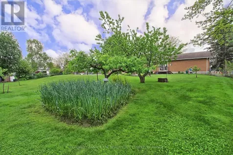 1324 Shore Acres (County Rd 3) Drive Innisfil ON L0L 1R0
