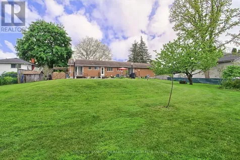 1324 Shore Acres (County Rd 3) Drive Innisfil ON L0L 1R0