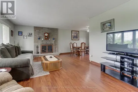 1324 Shore Acres (County Rd 3) Drive Innisfil ON L0L 1R0
