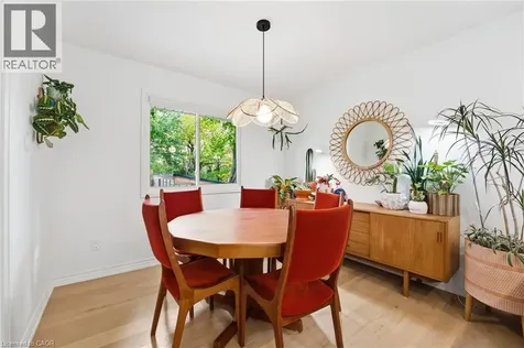 348 Sydenham Road Dundas ON L9H 5E2