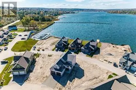 10 Magazine Street Penetanguishene ON L9M 0W6