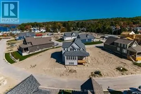 10 Magazine Street Penetanguishene ON L9M 0W6