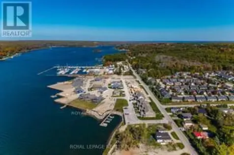 10 Magazine Street Penetanguishene ON L9M 0W6