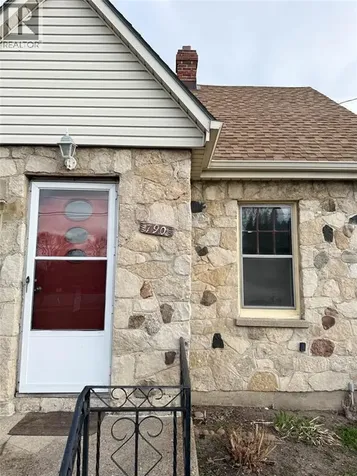 790 London Road Sarnia ON N8T 4H1