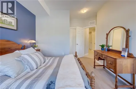 156 Wheat Lane Kitchener ON N2R 0R4