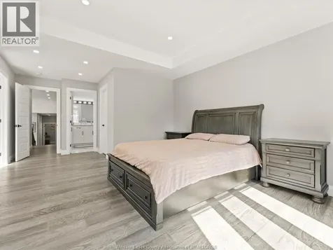 1320 Grand Marais Road East Windsor ON N8W 1W2