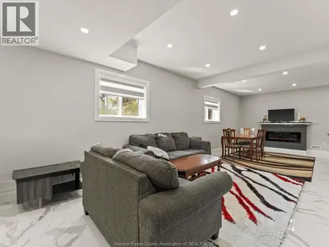1320 Grand Marais Road East Windsor ON N8W 1W2