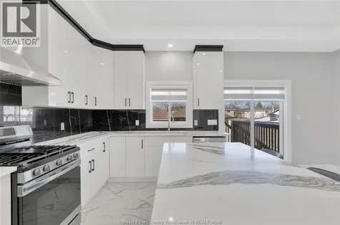1320 Grand Marais Road East Windsor ON N8W 1W2