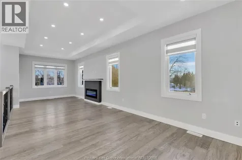 1320 Grand Marais Road East Windsor ON N8W 1W2