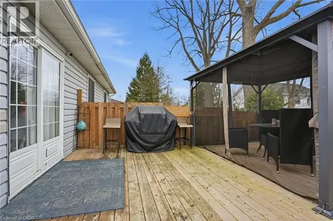 19 Dundas Street West Paris ON N3L 1E9