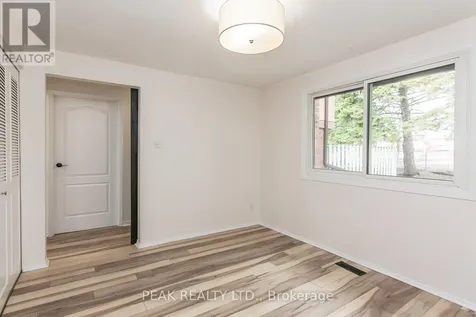 279 Sandowne Drive Waterloo ON N2K 2C1