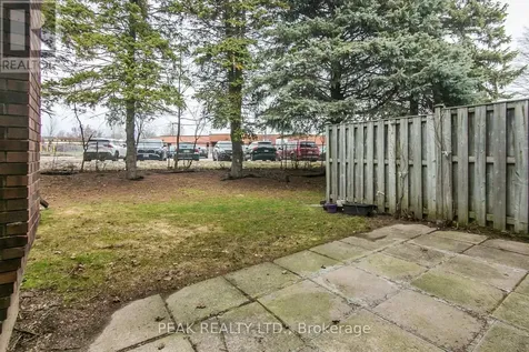 279 Sandowne Drive Waterloo ON N2K 2C1