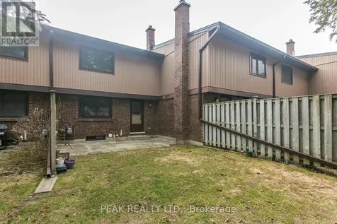 279 Sandowne Drive Waterloo ON N2K 2C1