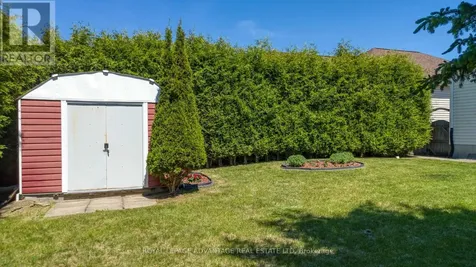 15 Antonio Way Perth ON K7H 3R5