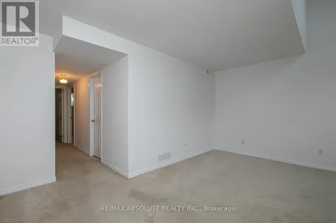 246 Gershwin Private Ottawa ON K2H 1G5
