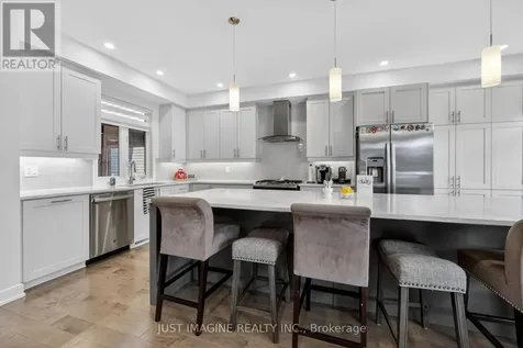 32 Edenbridge Court Ottawa ON K1W 0P1
