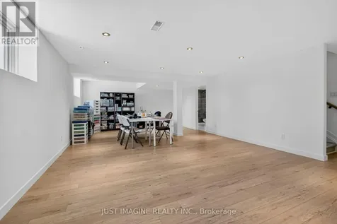 32 Edenbridge Court Ottawa ON K1W 0P1