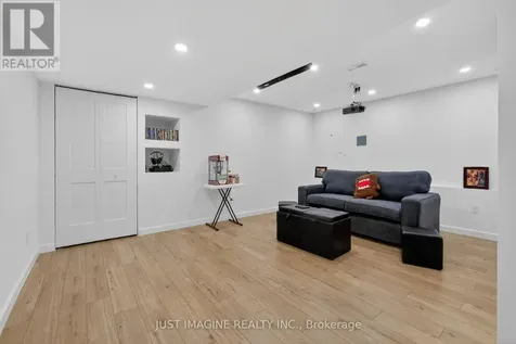 32 Edenbridge Court Ottawa ON K1W 0P1