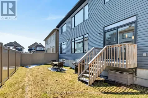 32 Edenbridge Court Ottawa ON K1W 0P1