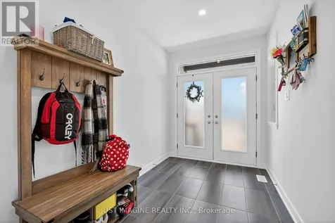 32 Edenbridge Court Ottawa ON K1W 0P1