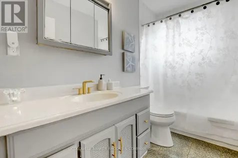 2424 Heaton Avenue Ottawa ON K1G 1J2