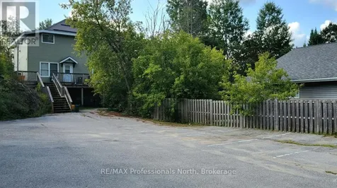 9 West Road Huntsville ON P1H 1K9
